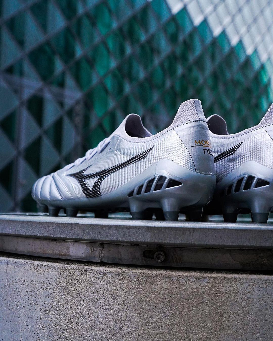 首例无线微创脑机接口临床试验成功